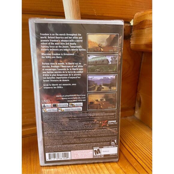 Socom US Navy Seals Fireteam Bravo [ Favourites ] (PSP) NEW - Picture 2 of 2